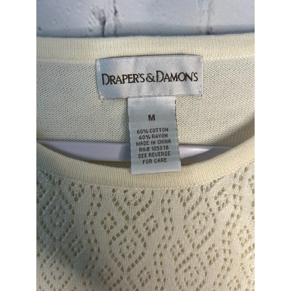 Women's Drapers & Damons Short Sleeve Sweater w/ Detail on Neck Line. SZ M. - Picture 3 of 3